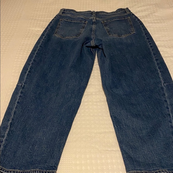 Old Navy High Rise Barrel Leg Jeans - Picture 5 of 12